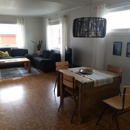 Appartement 43 Oscarsgate à Vadsø Extérieur photo