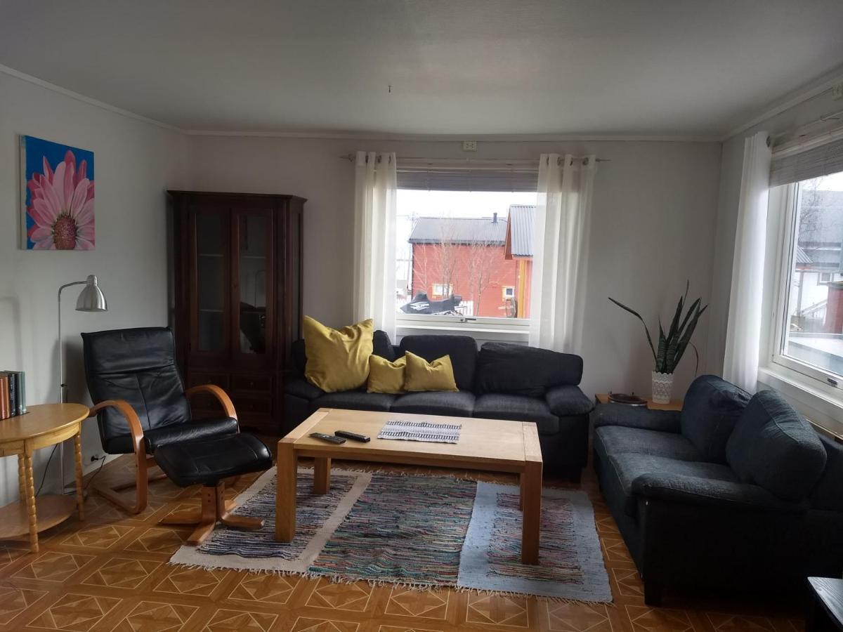Appartement 43 Oscarsgate à Vadsø Extérieur photo